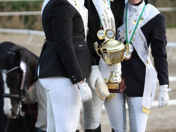 Dressuur: Foto's finale Lisperhof Horses Paardendressuur en Pikeur/Eskadron Ponydressuur Trophy