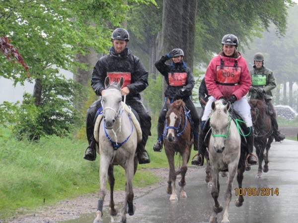 Endurance: Door weer en wind op CEN Beernem!