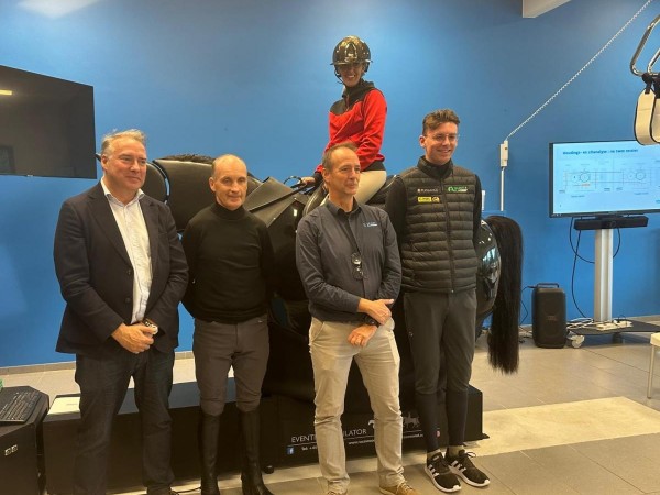 Sport Vlaanderen Waregem lanceert paardrijsimulator Maestro